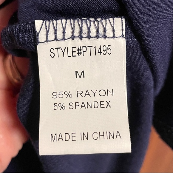 Navy Knit top with Cream Lace - Picture 3 of 5